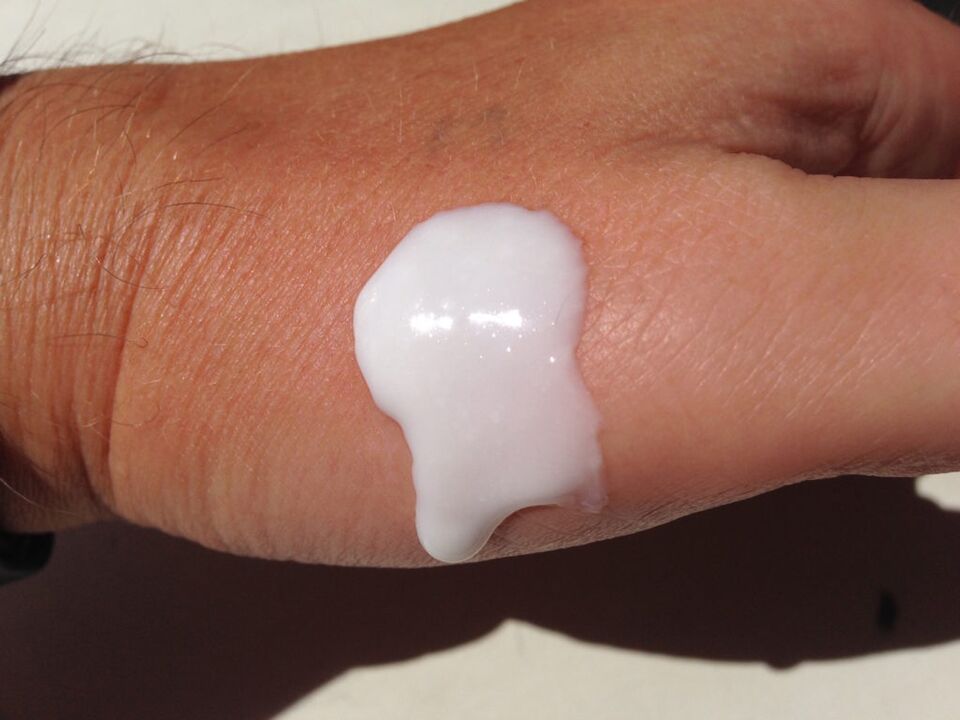 Taip atrodo Hondro Sol purškalo konsistencija